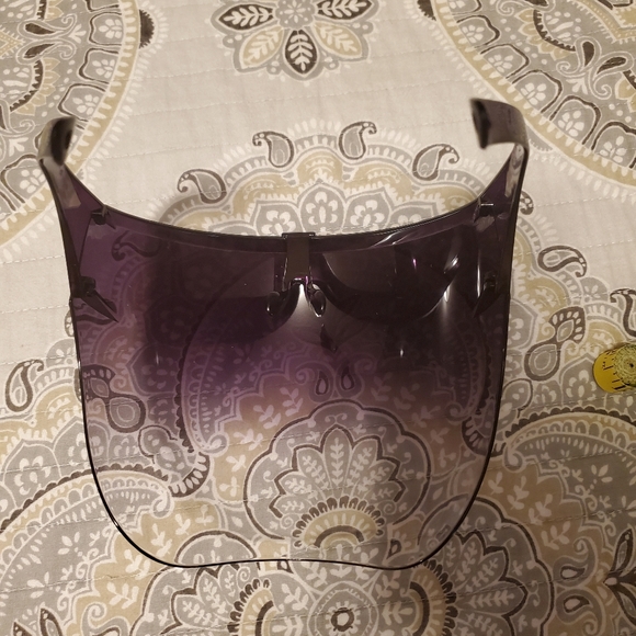 Face Shield Mask - Picture 2 of 5